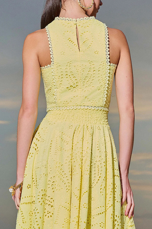 Boho set with broderie anglaise, cropped top, and pockets